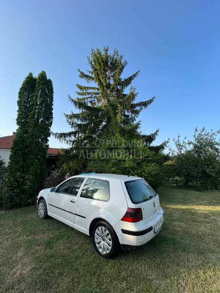 Volkswagen Golf 4 