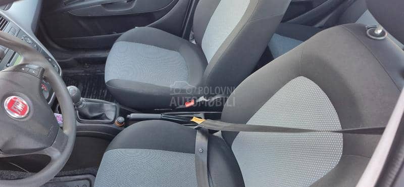 Fiat Grande Punto 1.2 8 v