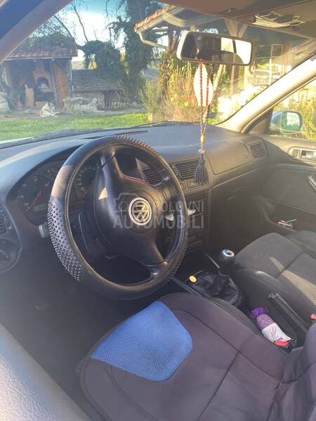 Volkswagen Golf 4 