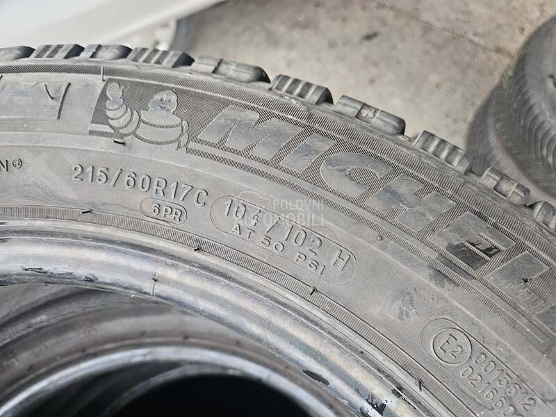Michelin 215/60 R17 Zimska