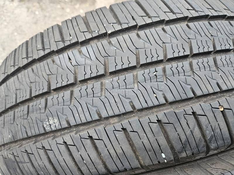 Continental 215/65 R16 Zimska