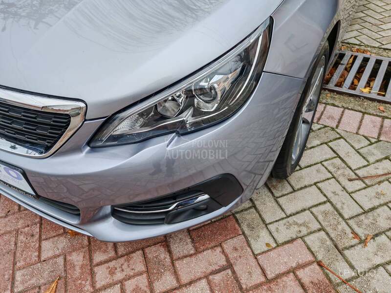 Peugeot 308 1.5 HDI EAT8