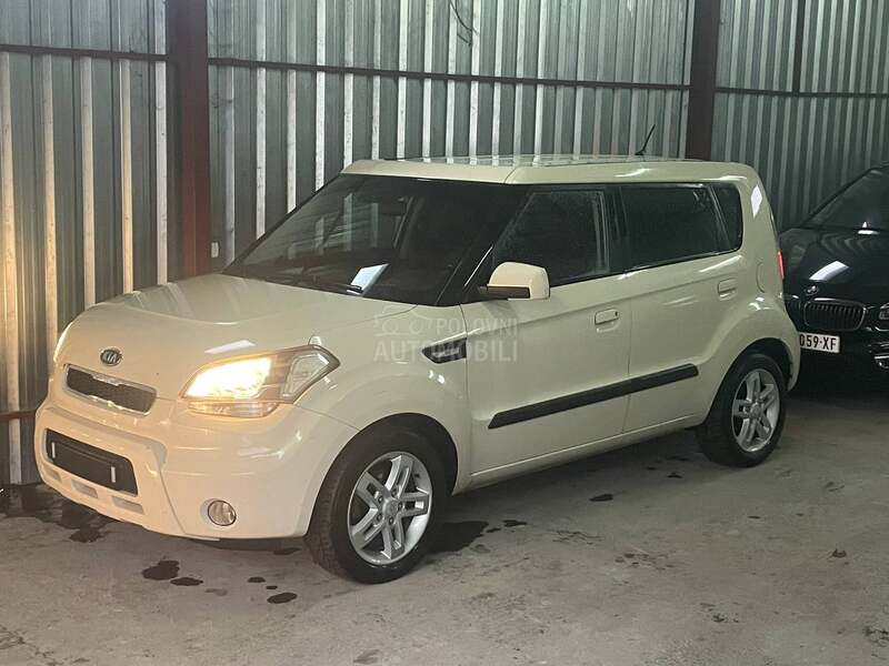 Kia Soul Auto Matik