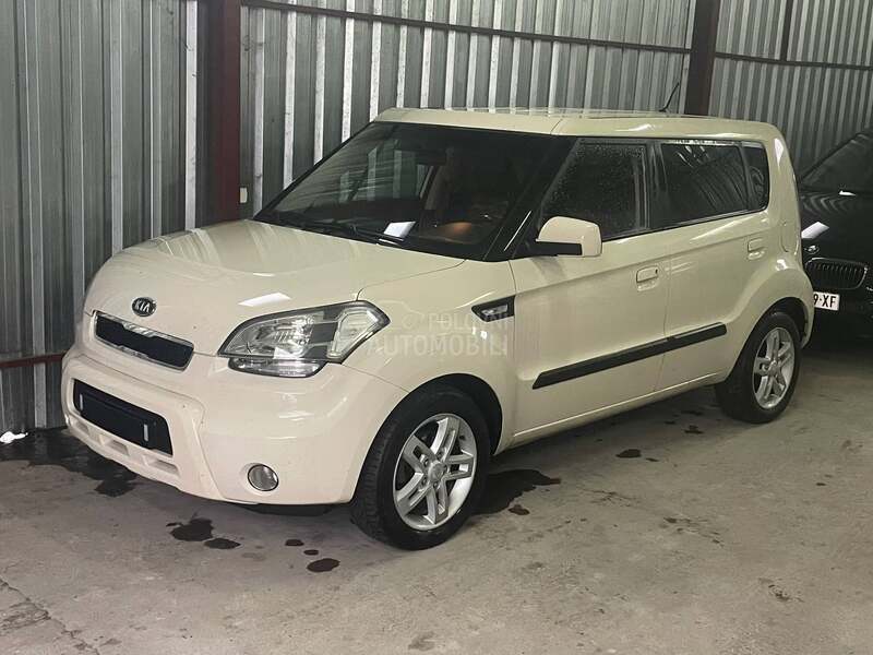 Kia Soul Auto Matik