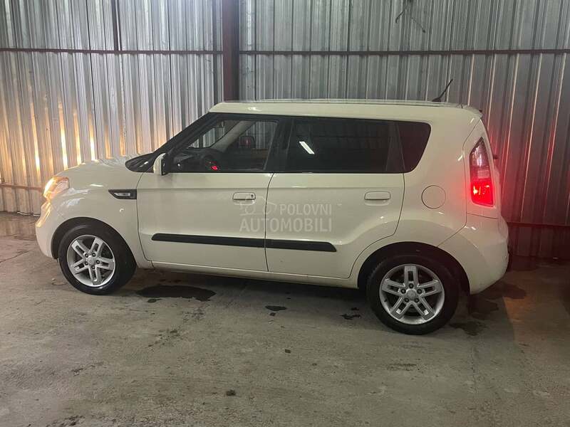 Kia Soul Auto Matik