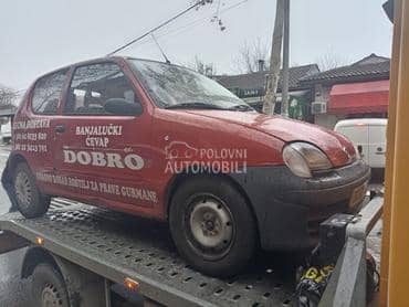 Fiat Seicento 2002. god. -  kompletan auto u delovima