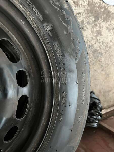 Goodride 225/60 R16 Zimska