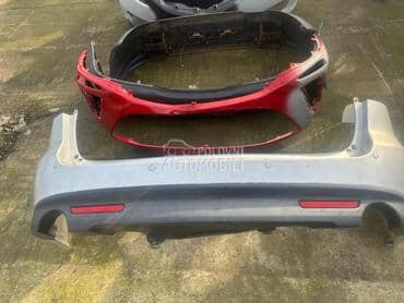 Zadnji branik karavan za Mazda 6 od 2008. do 2012. god.