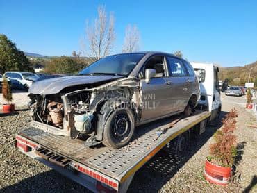 Suzuki Liana -  kompletan auto u delovima