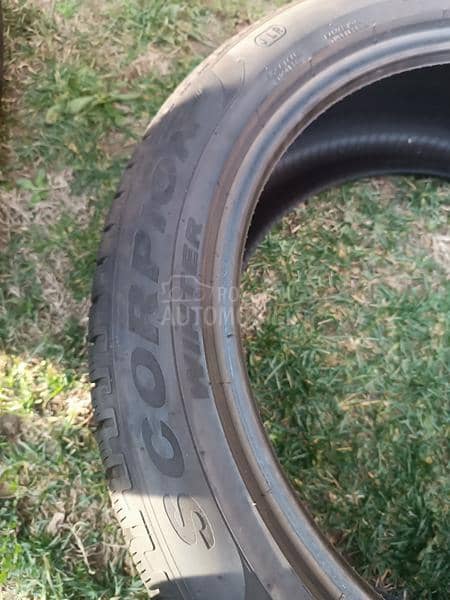 Pirelli 265/45 R21 Zimska