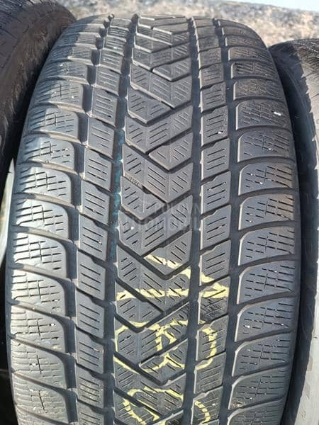 Pirelli 265/45 R21 Zimska