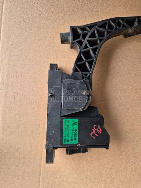 Papucica gasa Vw Polo 9n