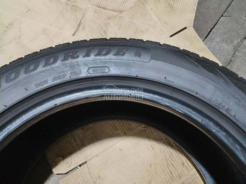 Goodride 225/55 R17 Sve sezone