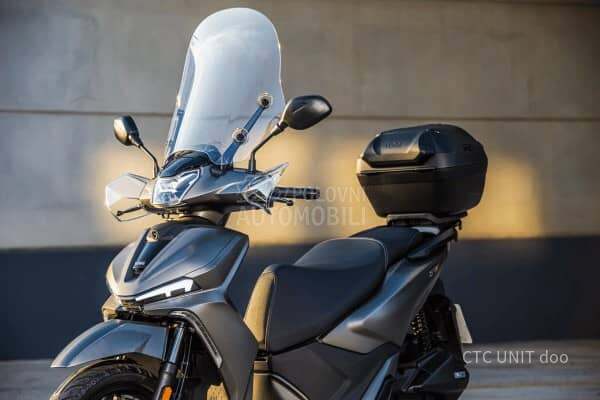 Voge SR16