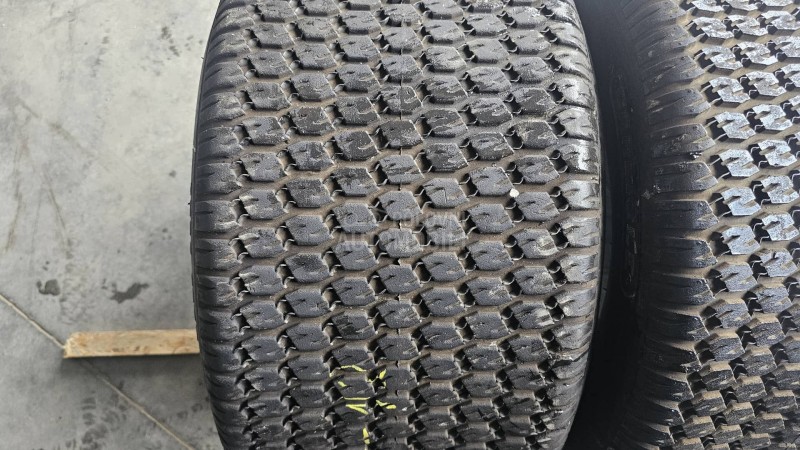Ostalo 300/55 R12