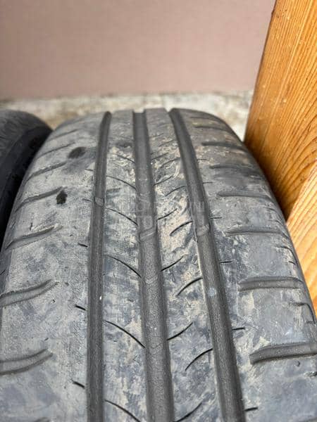 Bridgestone 185/65 R15 Letnja