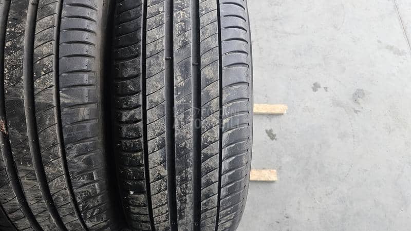 Michelin 215/60 R17 Letnja