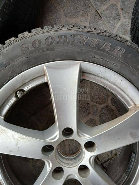 Goodyear 225/55 R17 Sve sezone