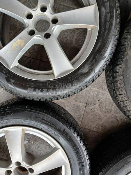 Goodyear 225/55 R17 Sve sezone