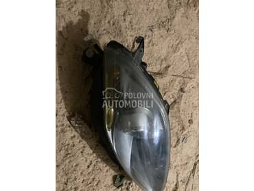 ksenon desni dar za Fiat Croma od 2007. do 2010. god.