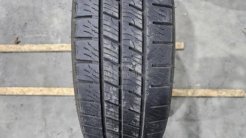 Goodyear 195/65 R16 Zimska