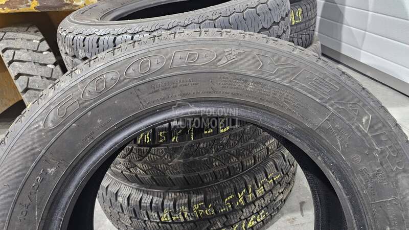 Goodyear 195/65 R16 Zimska
