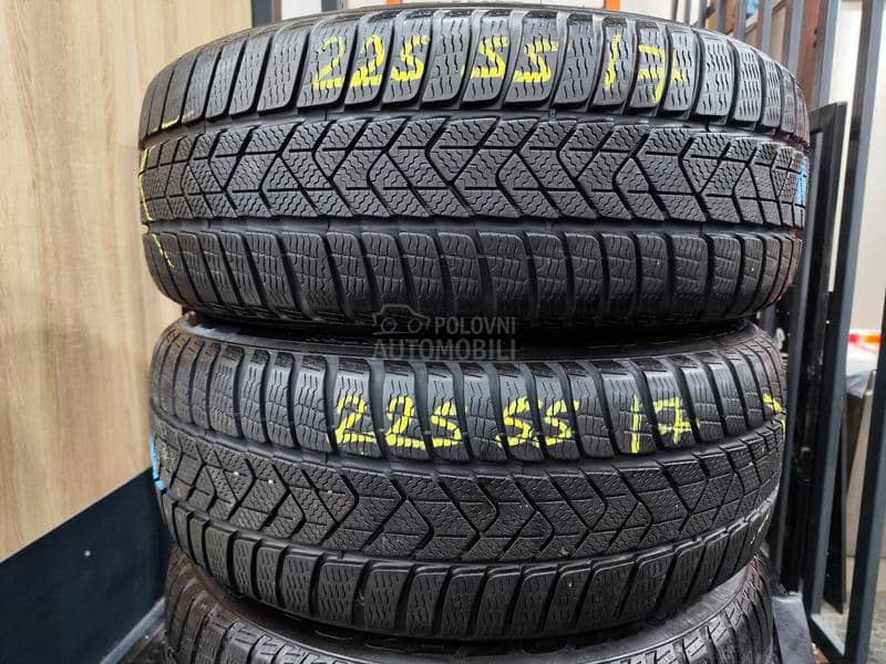 Pirelli 225/55 R17 Zimska