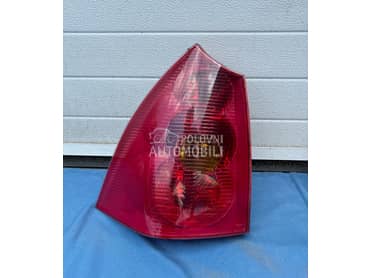stop svetlo levo 307sw za Peugeot 307 od 2001. do 2005. god.