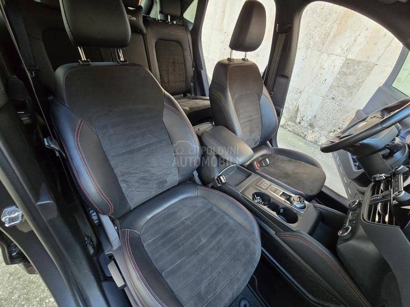 Ford Kuga 2.5 phev