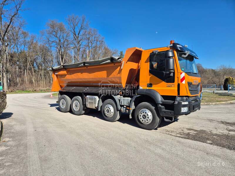 Iveco TRAKKER  450 E6