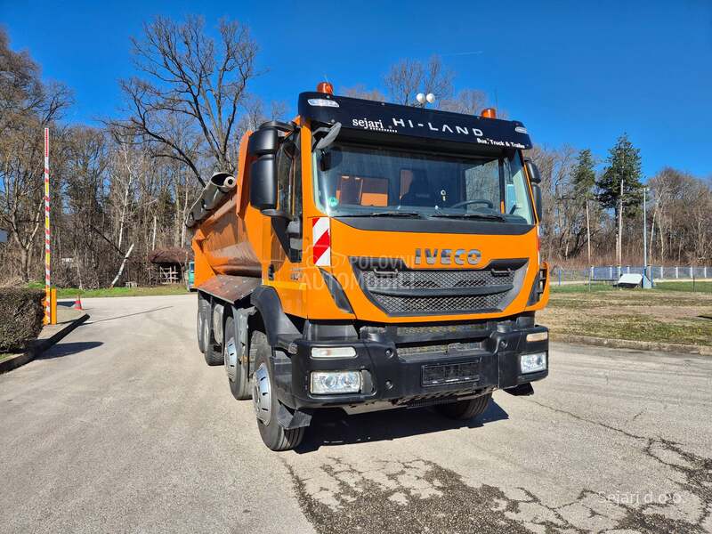 Iveco TRAKKER  450 E6