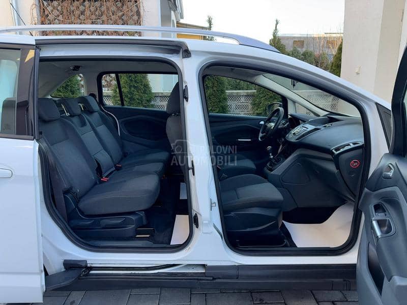 Ford Grand C-Max 1.6 TDCI