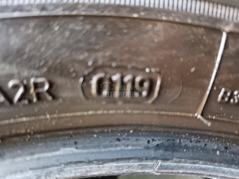 Dunlop 195/65 R15 Zimska