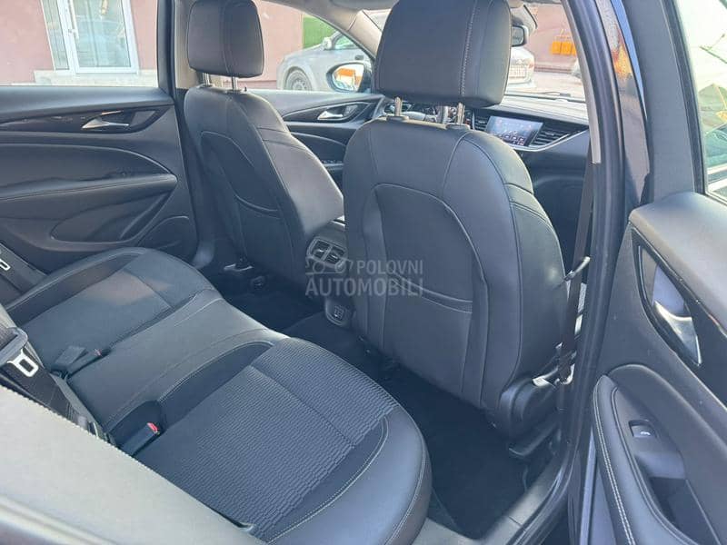 Opel Insignia 1.6CDTI/EXECUTIVE