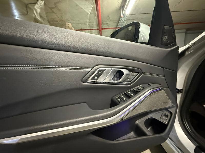 BMW 320 xDrive mhybrid