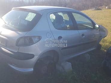 desna vrata za Peugeot 206 od 2000. do 2008. god.
