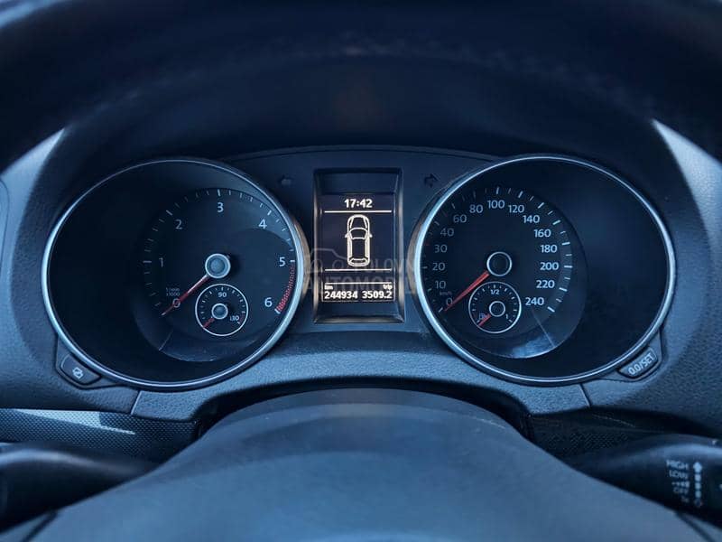 Volkswagen Golf 6 1.6tdi /105 k s/