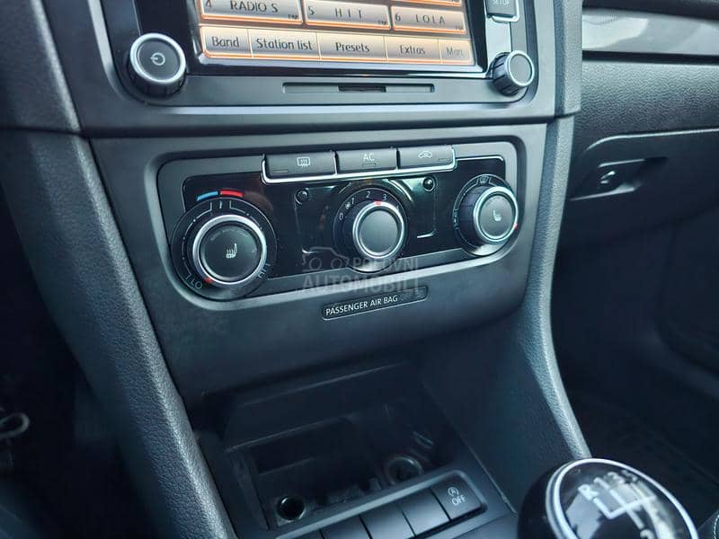 Volkswagen Golf 6 1.6tdi /105 k s/