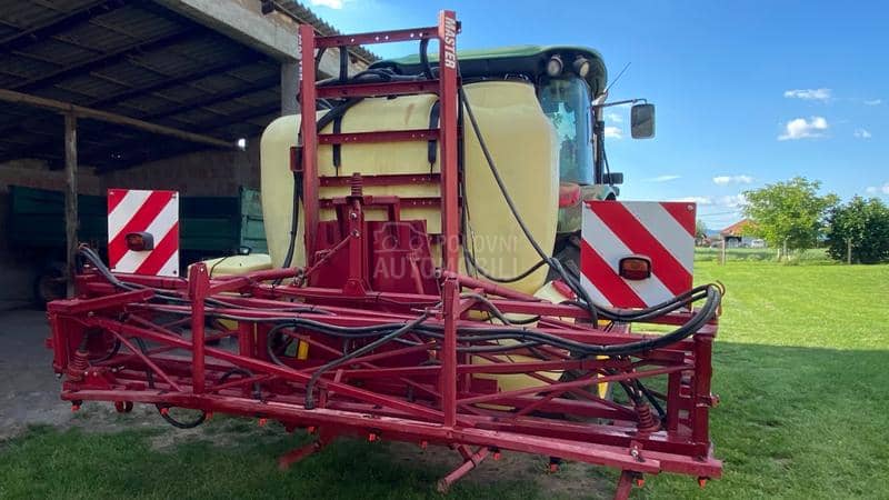 Hardi MASTER prskalice 900L 15m