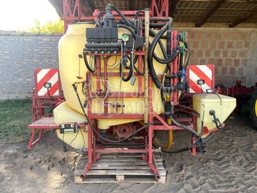 Hardi MASTER prskalice 900L 15m