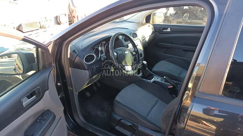 Ford Focus 1.6 2009. god. -  kompletan auto u delovima