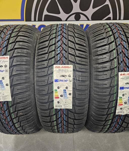 Lassa 235/55 R17 Zimska