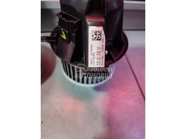 VENTILATOR KABINE TWINGO 3 za Renault Twingo od 2013. do 2022. god.