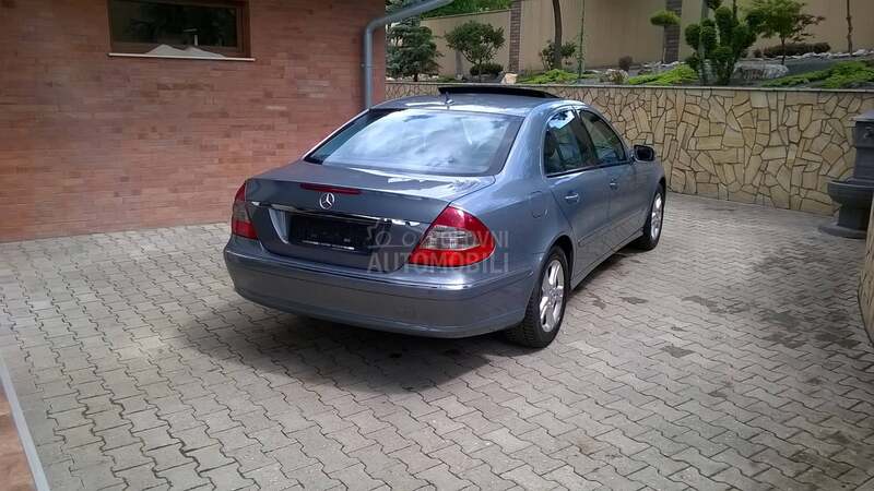 Mercedes Benz E 220 CDI AVANTG. MANUAL