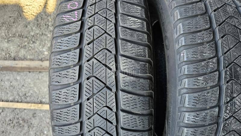 Pirelli 205/60 R16 Zimska