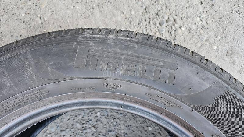 Pirelli 255/60 R18 Zimska