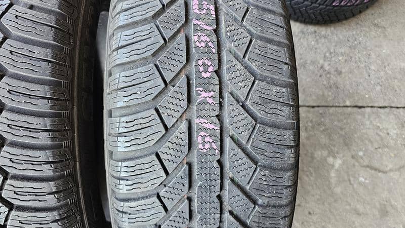 Semperit 215/60 R16 Zimska