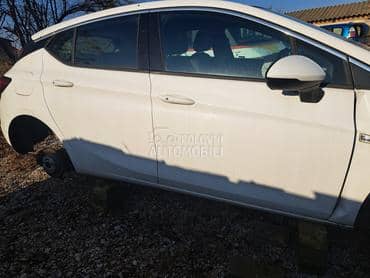 Vrata desna za Opel Astra K od 2015. do 2021. god.