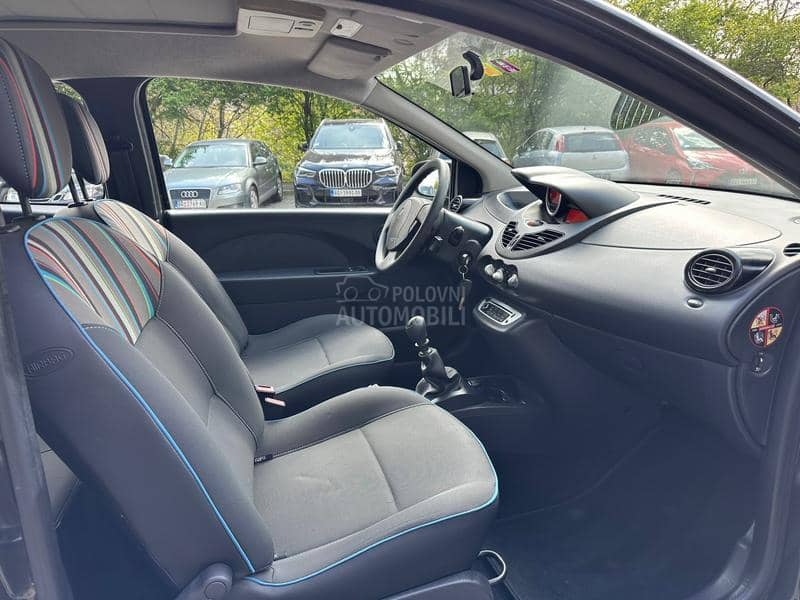 Renault Twingo 1.2 16v PAN0RAMA CH