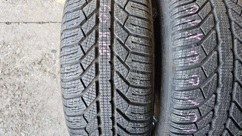 Semperit 215/60 R16 Zimska